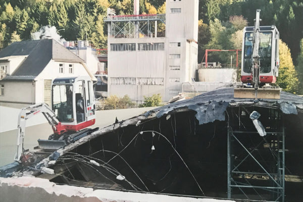 Erdbau Transporte Zarfl Geschichte (11)